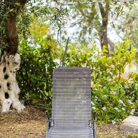 Sea View Close To شقة Halikounas