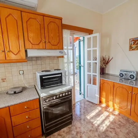 Διαμέρισμα Sea View Close To *
